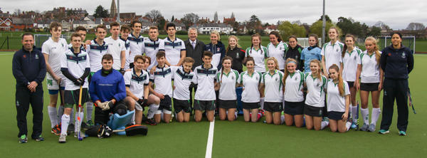 Olympic Gold Medallist opens new world-class hockey pitch constructed by Smith Construction 